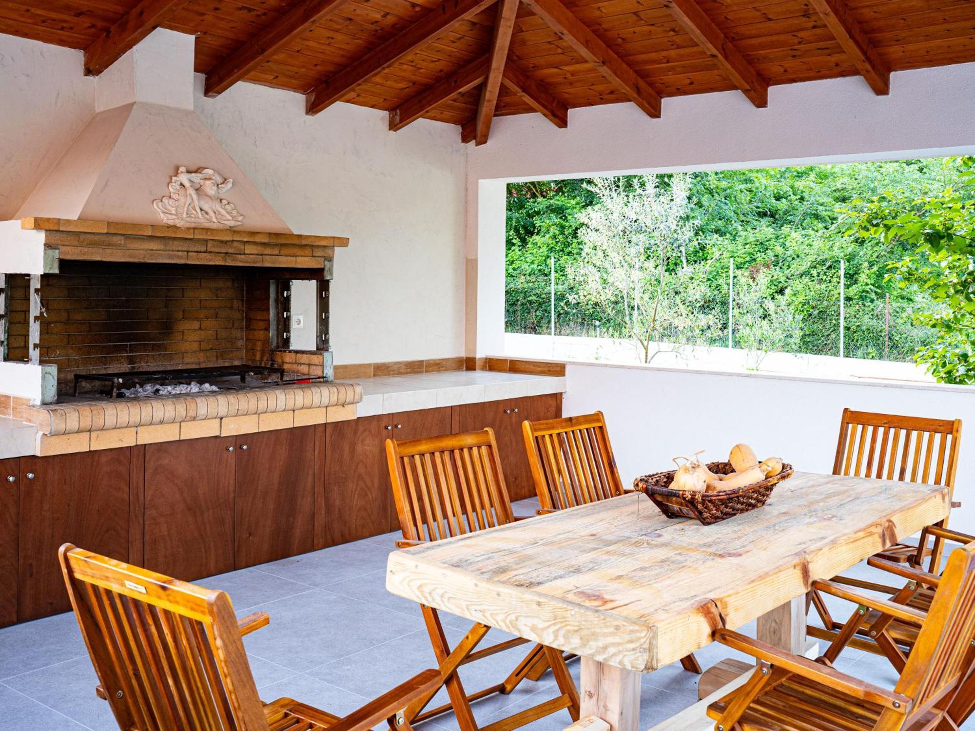 Katherina Maisonette Close To Corfu Town Holiday home *